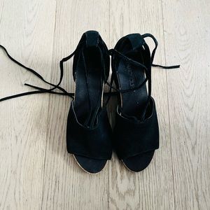 Aerosoles suede sandal